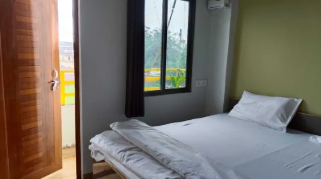 ชรี ฮารี กุนจ์ เพย์อิง เกสต์เฮาส์ โรงแรมใกล้ลาล ฆาต