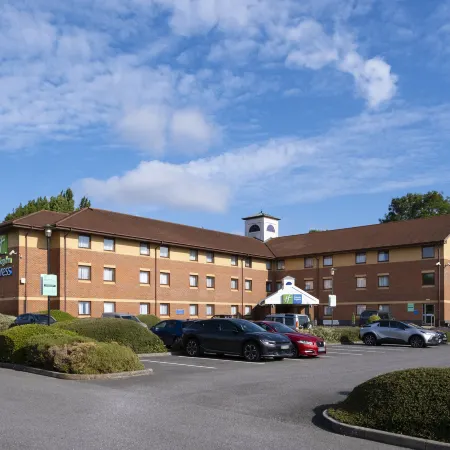 Holiday Inn Express TAUNTON EAST by IHG