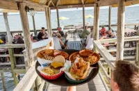 Lakefront Cabin in Ocala Forest – Near Springs, Shops, Pet Friendly Getaway