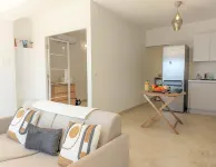 Sea view apartment with terrace and garden Hotels in Corbara