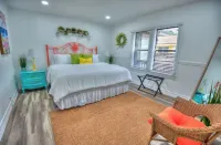 Casa Colorida: Private  Pool& 10 min to Fort Lauderdale Beach and Las Olas