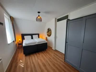 Family friendly vacation home in Schoonloo with lots of privacy Hotels in 