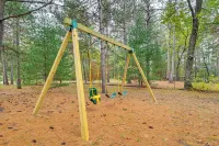 Quiet Retreat on Lake w/ Kayaks, Boats + Bikes! - 3-Star