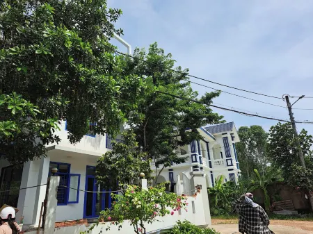 NEP HOMESTAY Отели рядом с достопримечательностью «Quang Minh Temple»