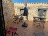 La Montée du Château Hotels in Grignan