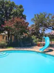 Hilltop Retreat - Pool