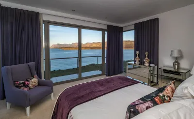 Charming 4-bedroom villa with WiFi, AC in serene Hermanus Hotels near Benguela Cove Lagoon Wine Estate