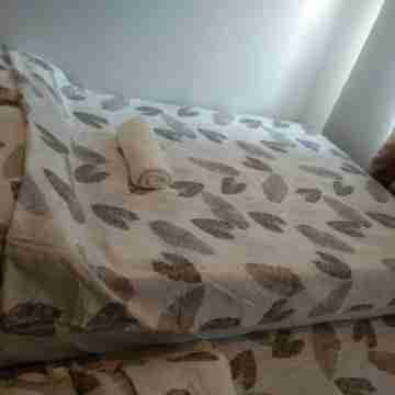 Cozy 1 bedroom condo in charming Pasay Mall Of Asia with AC, WiFi balcony Rooms