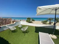 The House on the Beach: Dimora Elma فنادق في Reitani