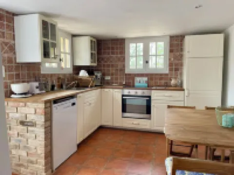 Charming 4-person gîte in a magnificent setting! With friends or family.