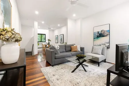 Bright Central Darlinghurst Отели в г. Darlinghurst