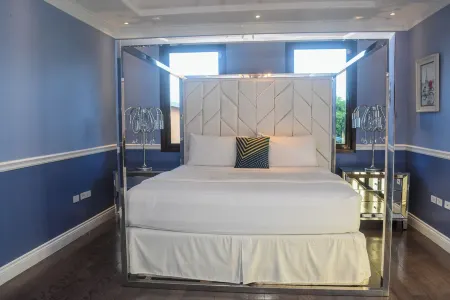 Spacious 6-bedroom house in Federation Park Port of Spain with AC, WiFi Отели рядом с достопримечательностью «Dattatreya Temple and Hanuman Statue»