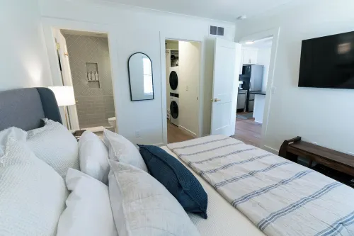 Elegant Game Day Escape - Steps from the Stadium