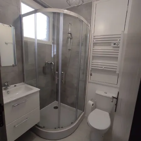 2/4-PERSON STUDIO IN THE CENTER OF LA BOURBOULE