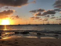 Waterfront, direct access to pool and beach