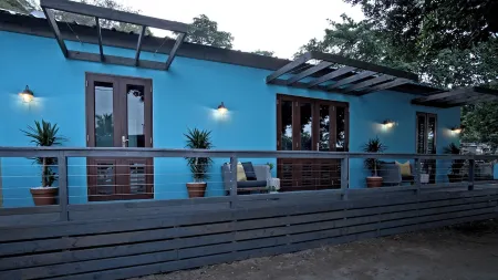 Crash Boat Beach NEWLY REMODELED! 3 Bedroom Casita