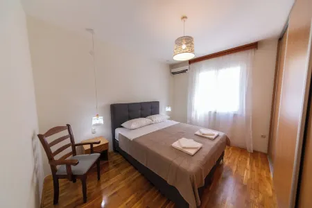 Lovely 2 Bdr Apartment in Heart of Kotor Отели рядом с достопримечательностью «Церковь святого Матфея»