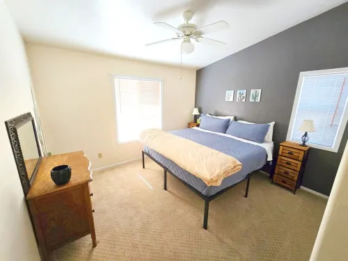 Chapala Court: 3BD/2BA w/ Fire Pit & Hot Tub