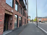 Stylish apartment in a very fun neighborhood- 10’mins to Oslo and Airport Hotels in Lillestrøm