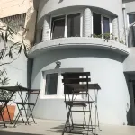 Charming full house by the sea - 5 bedrooms all with private bathroom.