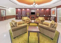 La Quinta Inn & Suites by Wyndham Columbus TX Hotels in Columbus