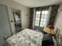 4 bedroom house in the heart of the pine forest with swimming pool Hotels near Coco Sweet