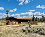 Escape to the Choosey Moose Cabin in the mountains of Dubois, WY