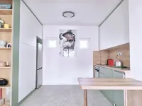 Charming 1-bedroom apartment with AC, WiFi in city center in Bar 바르 호텔