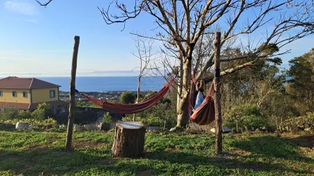 Biscoitos Top View apartment overlooking the sea with AC and very fast Wi-Fi