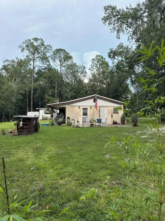 50's style Florida cottage