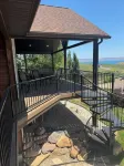 Cozy cabin with AC, Wi-Fi and view of Bear Lake in charming Fish Haven, Idaho