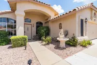 ☀️🌵Tropical Desert Oasis. HEATED Pool & Spa no charge. Private, large yard 🌴🏜 Hotels near Arizona Christian University