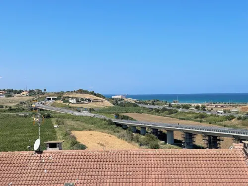 La Vedetta apartment, spacious accommodation with sea view terrace