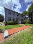 Quintessential Maine- Spacious Home, Close to Town, Vacationland All Around You
