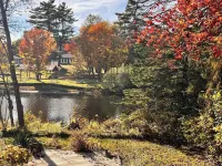 Riverside suite on York River in town free parking Hotels in Bancroft