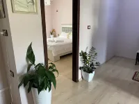 Dream Villa is clean&  intact with a beautiful view of the surrounding mountains Hotel a 