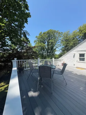 Easton View Retreat Отели рядом с достопримечательностью «Публичная библиотека Мидлтаун»