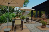 Abangane Guest Lodge - Pensions