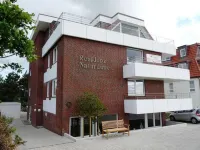 Exclusive apartment-near the beach-swimming pool-sauna-balcony-parking space - Uima-altaat