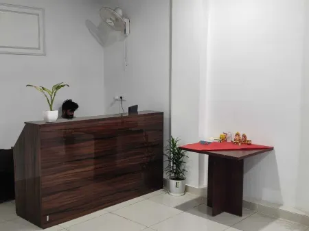 The Royal Harmony Отели рядом с достопримечательностью «Knowledge Park II»