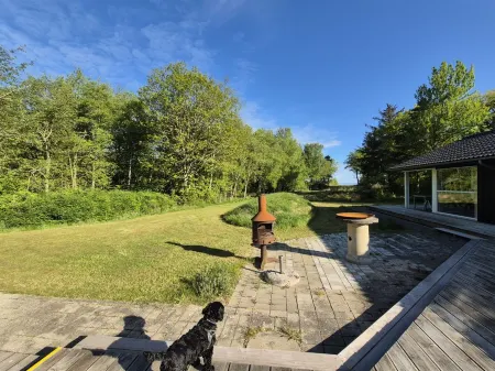 "Aswarth" - 50m to the Fjord Отели в г. Fur