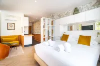 La Réserve de Salon de Provence Hotels in Salon-de-Provence