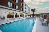 Hyatt Place Eagle Pass - Rooftop Pools