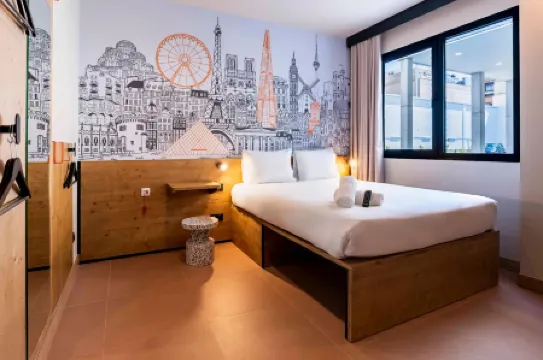 easyHotel Madrid Alcala