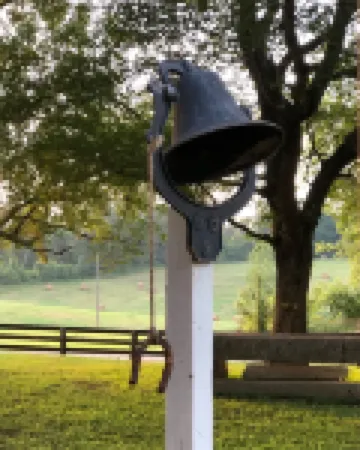Peaceful Farm Retreat • 31 Acres • Pond • Fire Pit