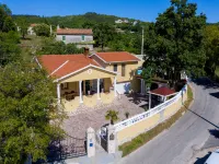 Villa in Ripenda Kras with Pool and Sauna - 4-Star