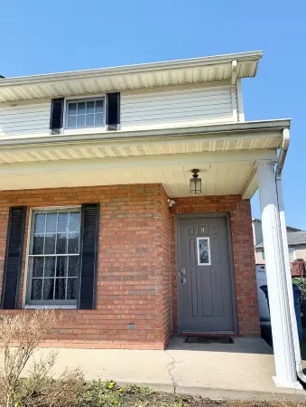 The Cozy Den located near the Ark Encounter