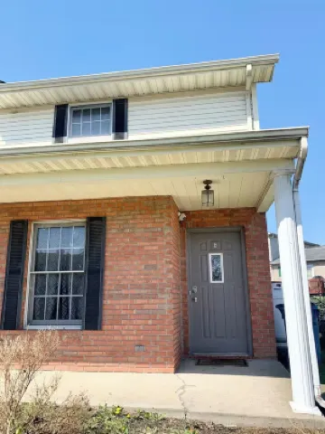 The Cozy Den located near the Ark Encounter