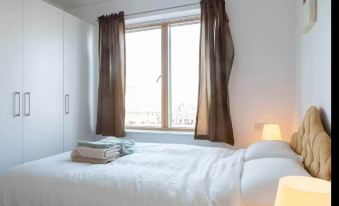 Super Grand Water Front View 2 Beds 2 Baths