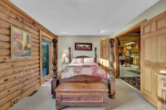 Tranquil cabin in charming Machias close to Ski Resorts